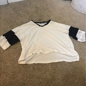 Brandy Melville jersey crop shirt